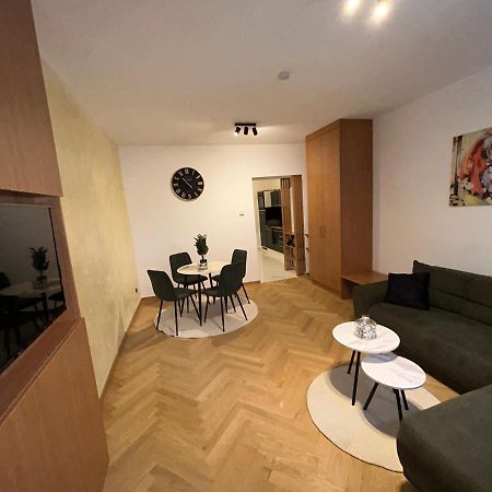 Deluxe Apartment Favoriten Wien Eksteriør bilde